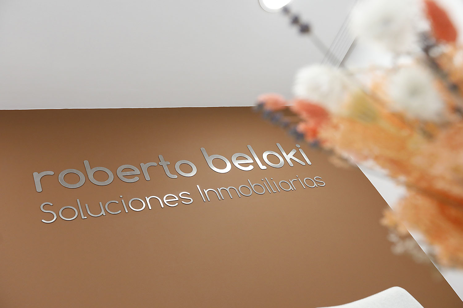 Inmobiliaria Irun Palmera Montero | Roberto Beloki, servicios inmobiliarios en Irun