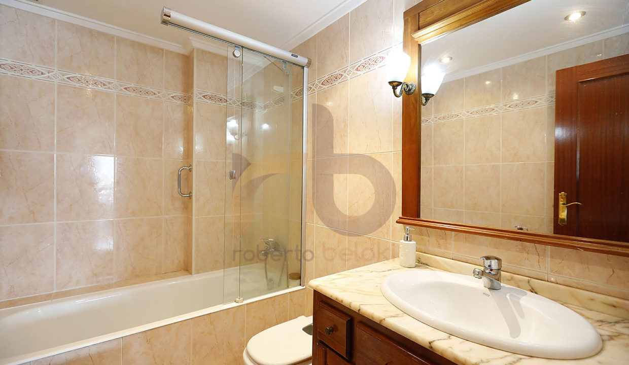 Roberto Beloki P1627 (21)-M copia