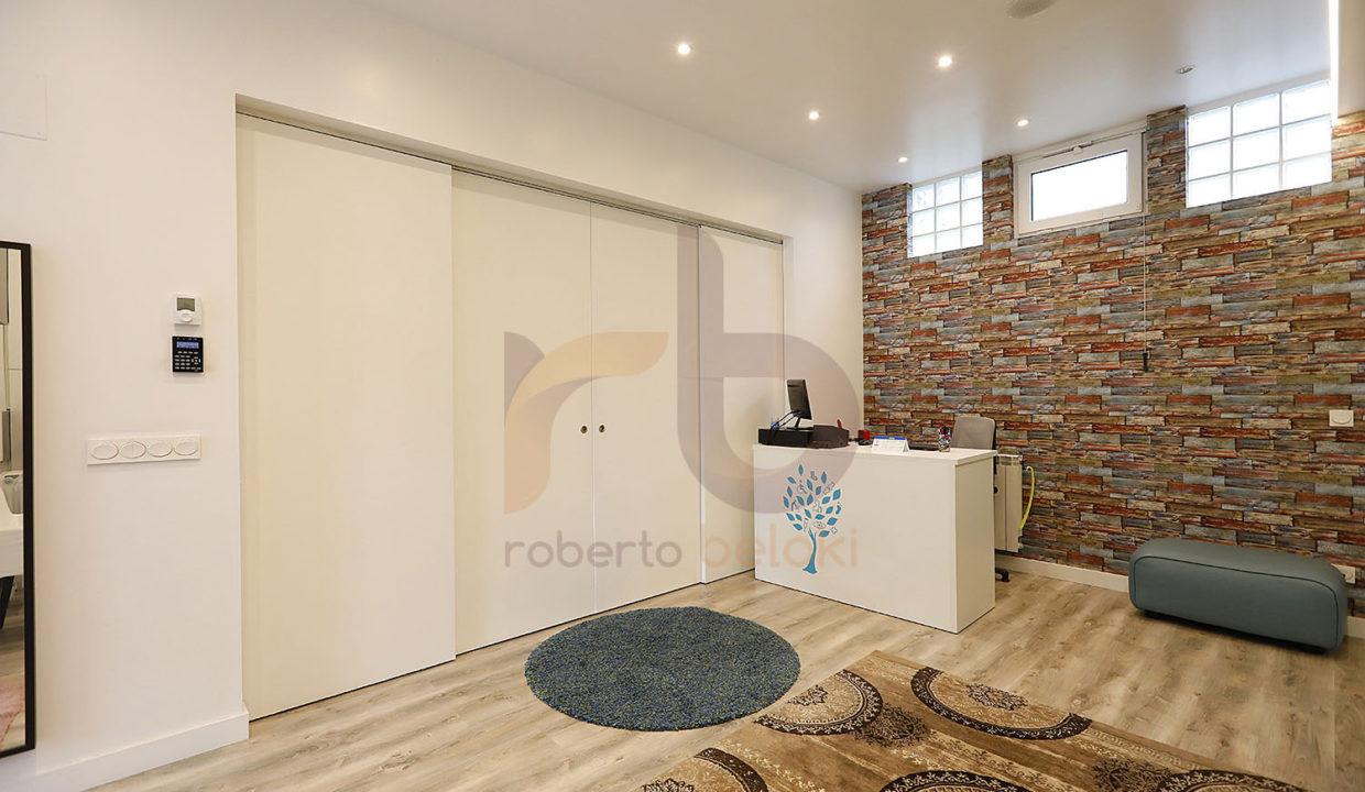 Roberto Beloki EL1103 (14)-M copia