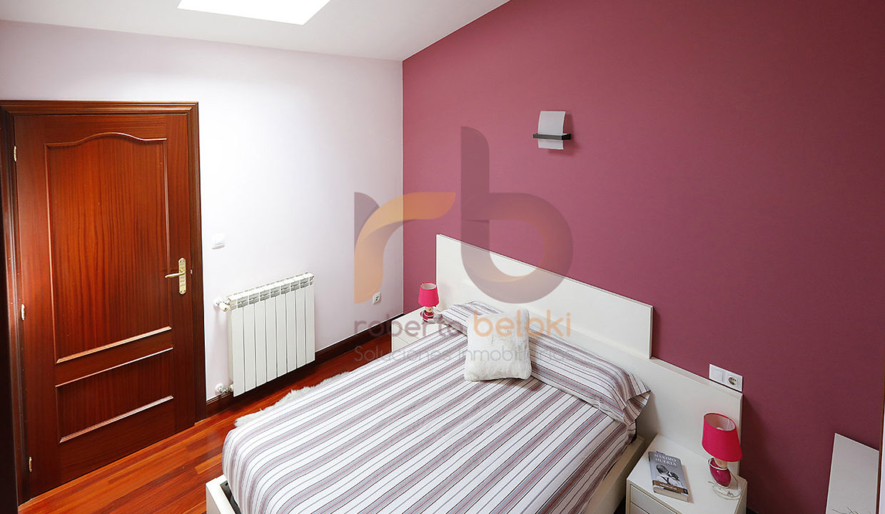 Roberto Beloki P1653 (18)-M
