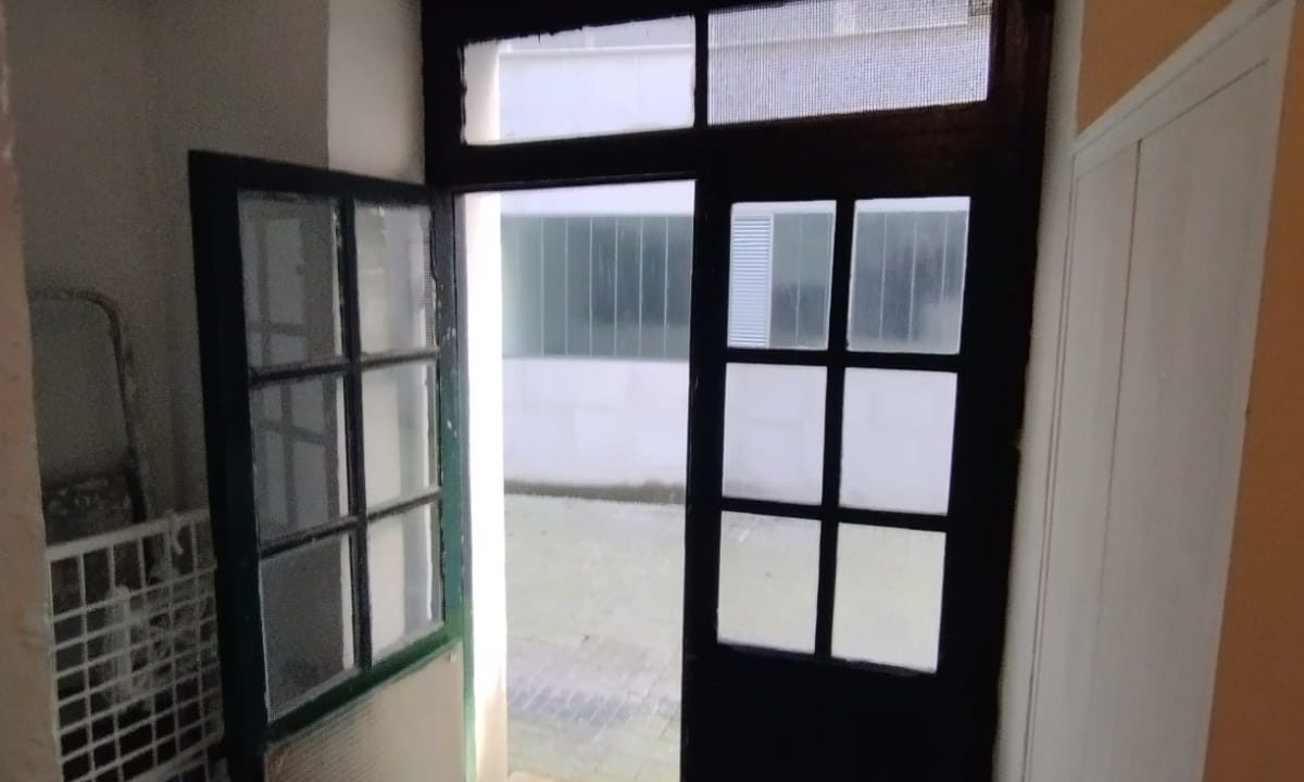 DL1021 (5)