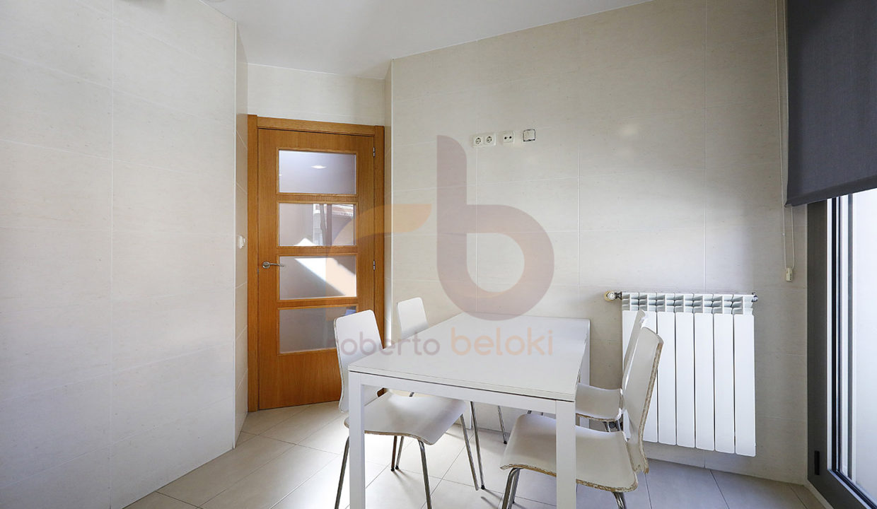 Roberto Beloki DP1256 (14)-M