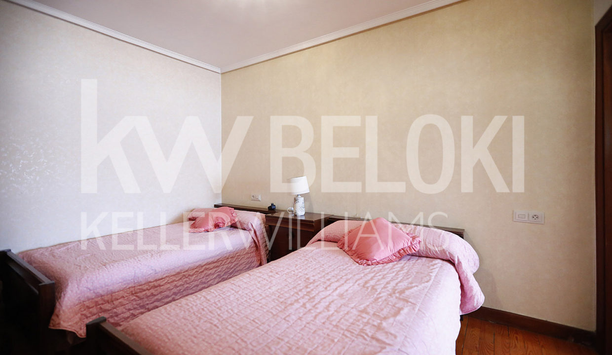 Roberto Beloki DP1285 (26)-M