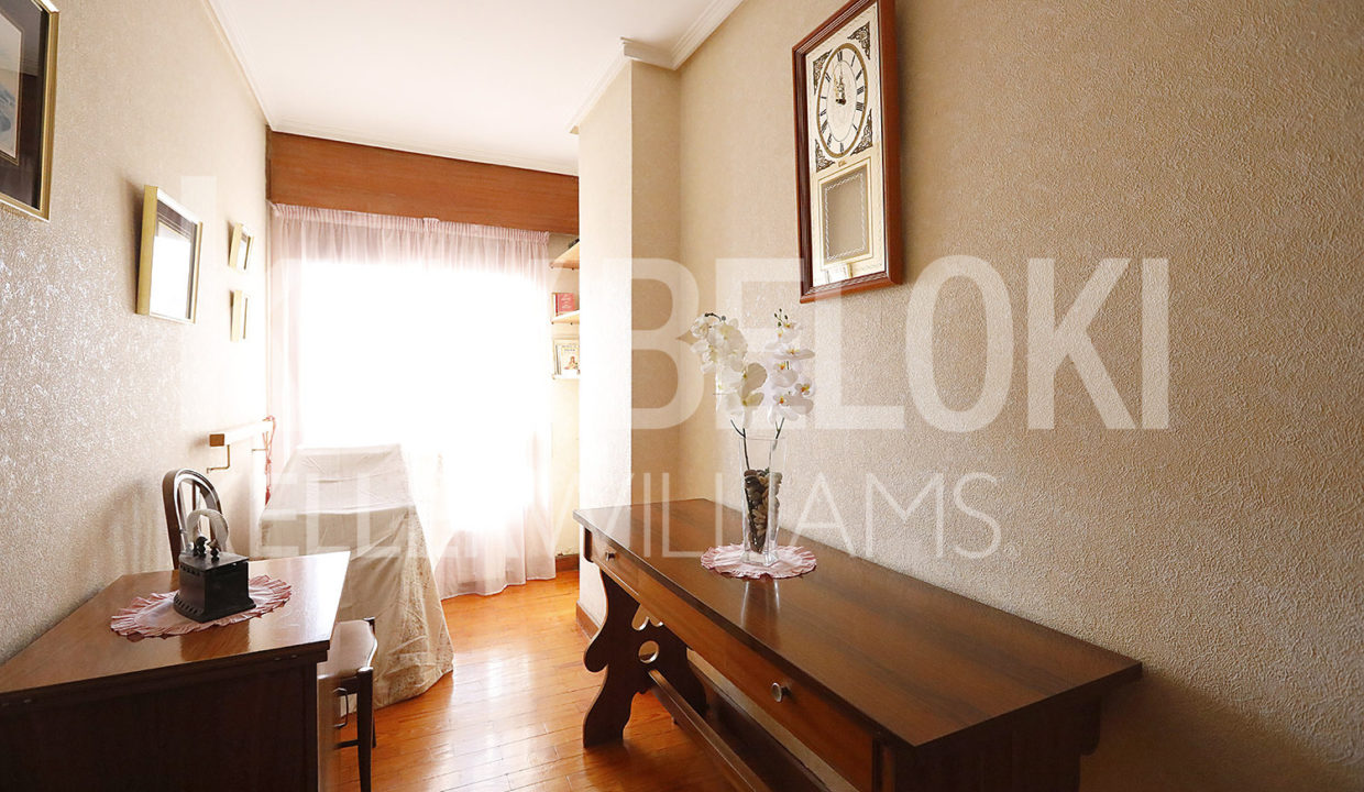 Roberto Beloki DP1285 (29)-M
