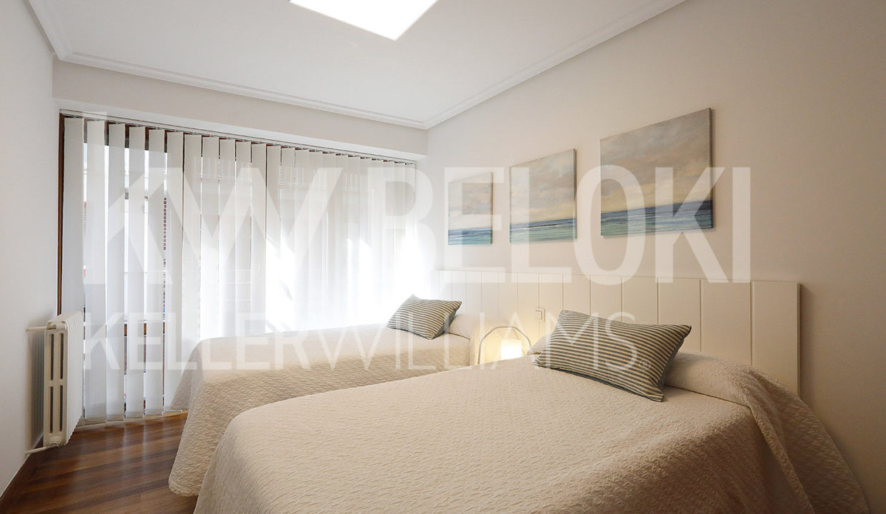 Roberto Beloki MP1205 (16)-M