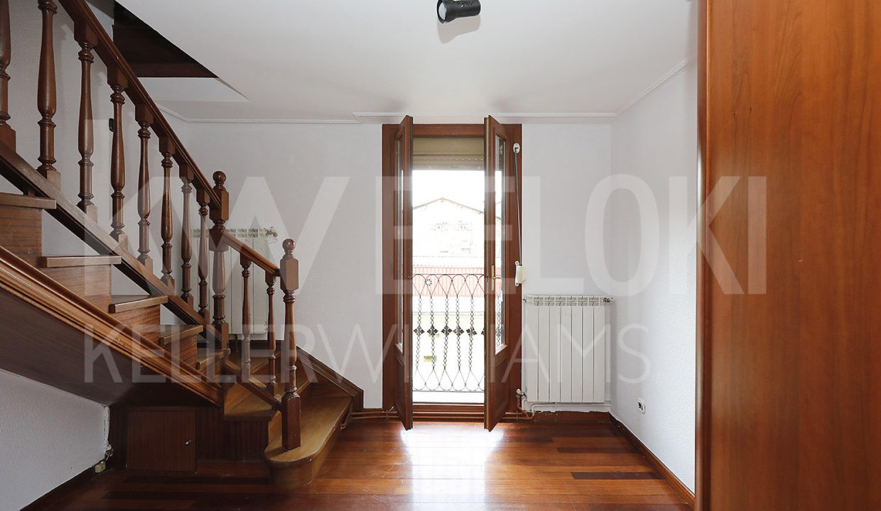 Roberto Beloki DP1302 (16)-M