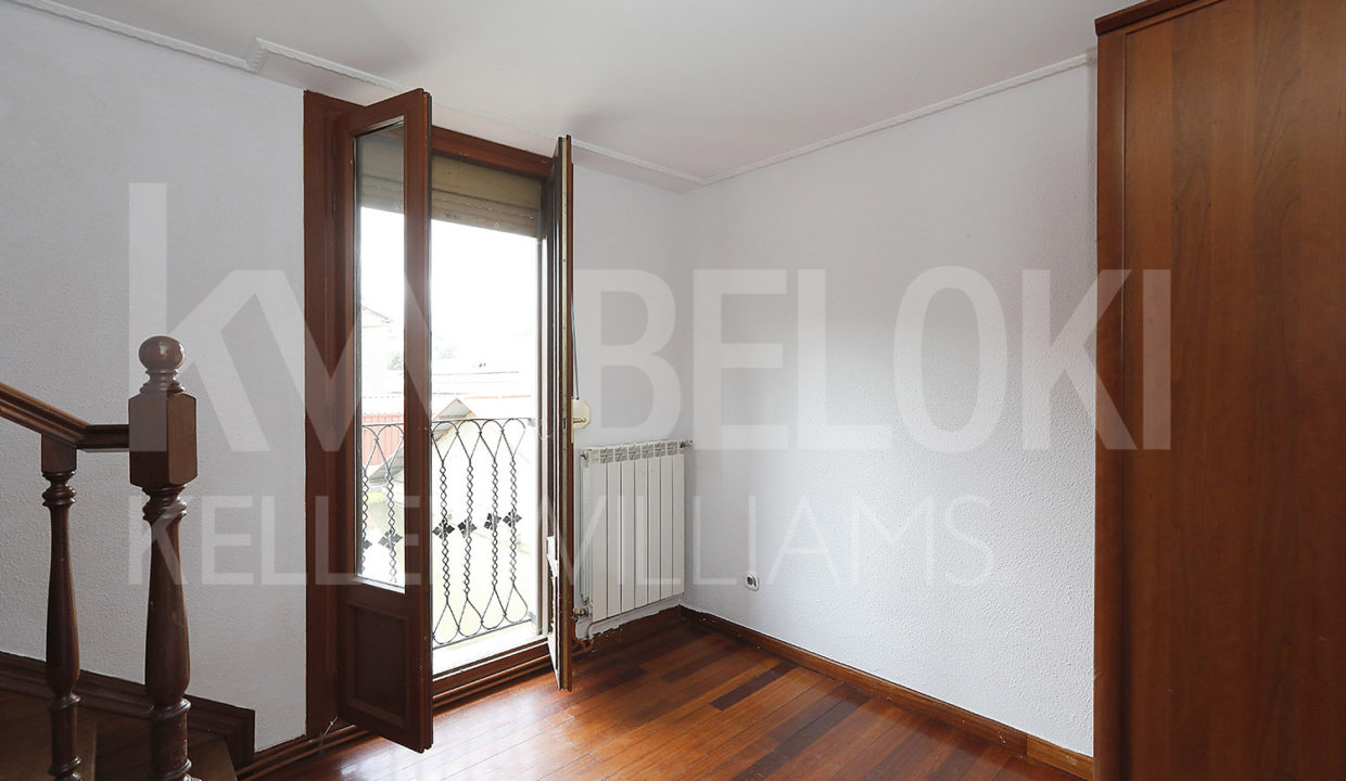 Roberto Beloki DP1302 (17)-M