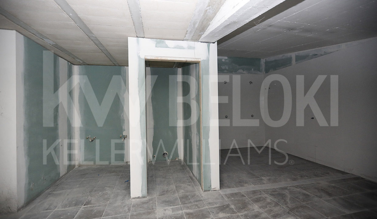 Roberto Beloki L5064 (23)-M
