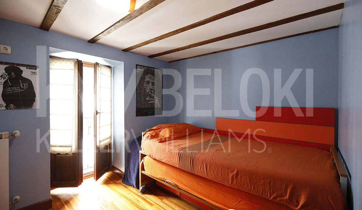 Roberto Beloki P1689 (27)-M