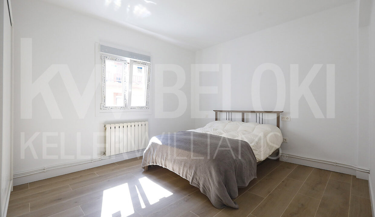 Roberto Beloki IP1729 (9)-M