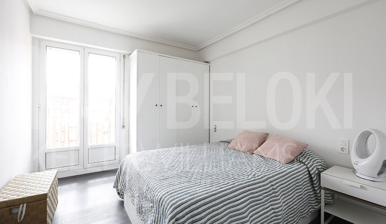 Roberto Beloki DP1760 (19)-M