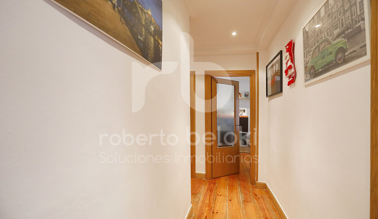 Roberto Beloki P2021 v2 (4)-M