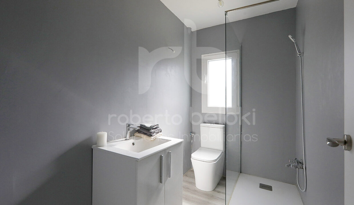 Roberto Beloki P2044-II (20)-M