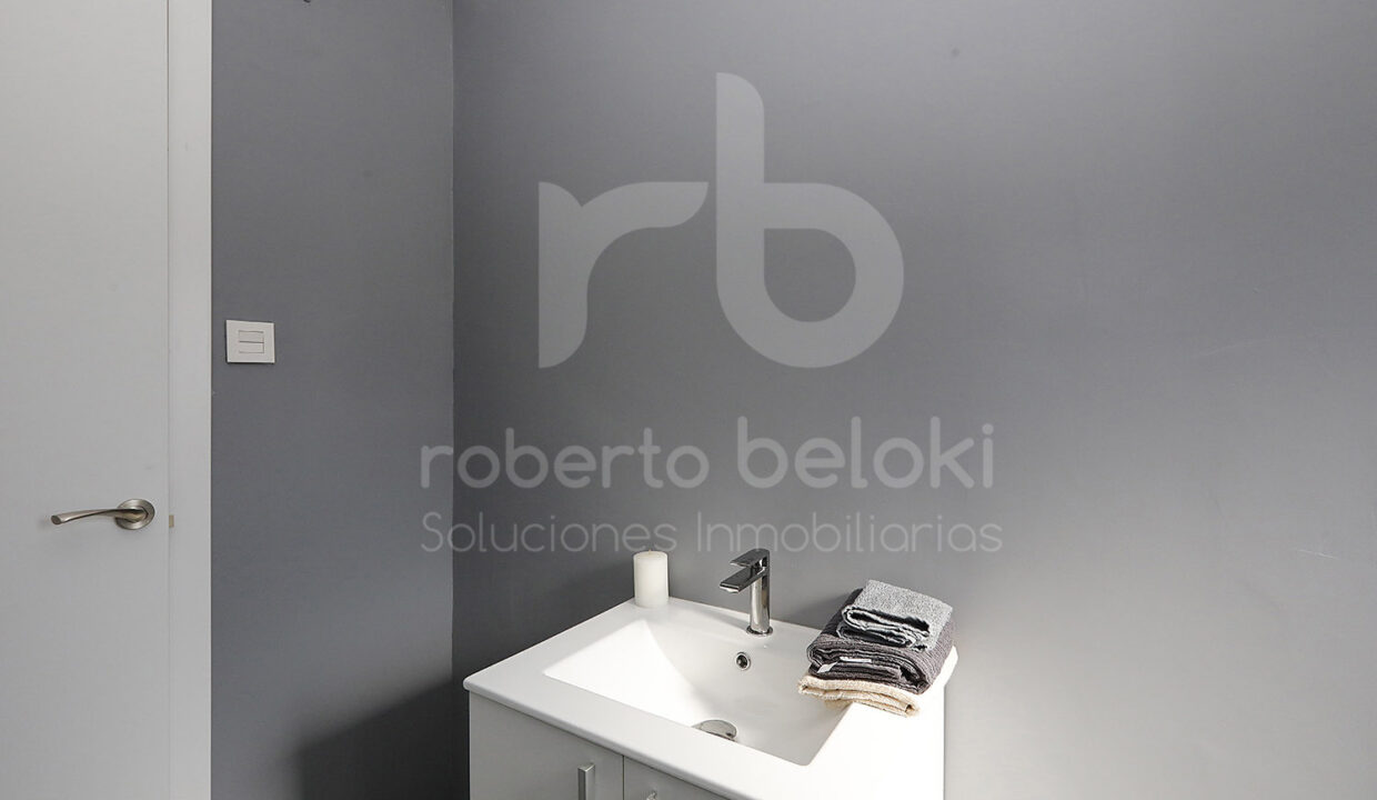 Roberto Beloki P2044-II (21)-M