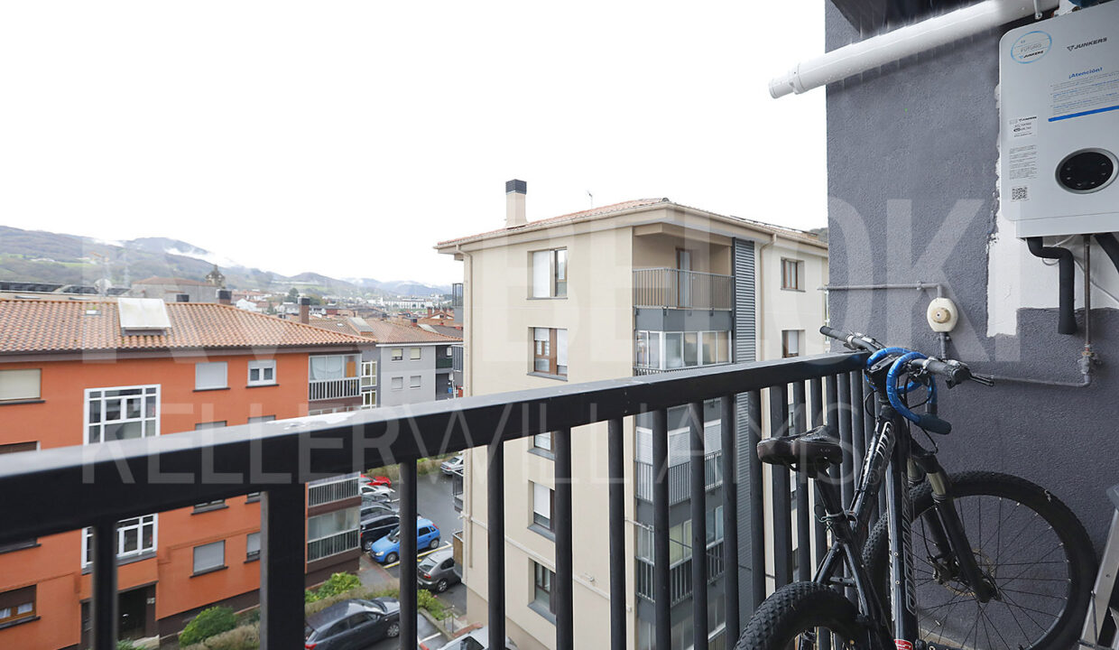 Roberto Beloki DP1790 (10)-M