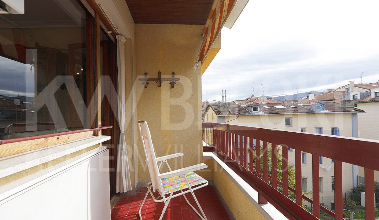 Roberto Beloki IP1732 (9)-M