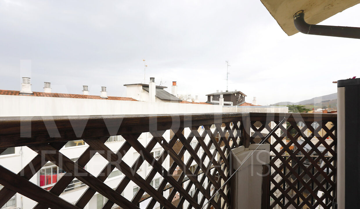 Roberto Beloki IP1733 (23)-M