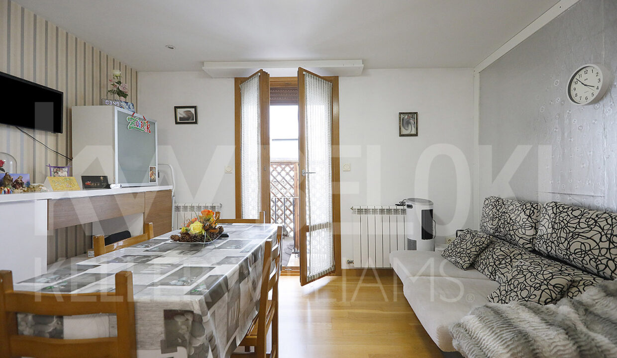 Roberto Beloki IP1733 (9)-M