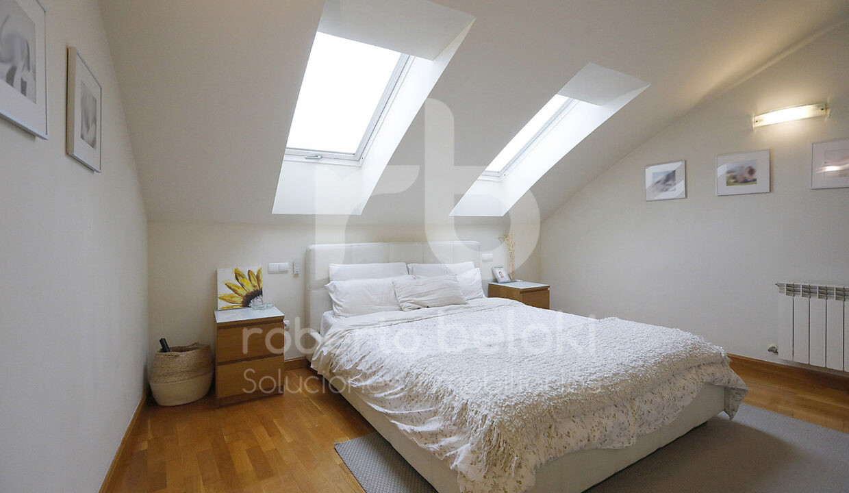 Roberto Beloki P2032 (28)-M