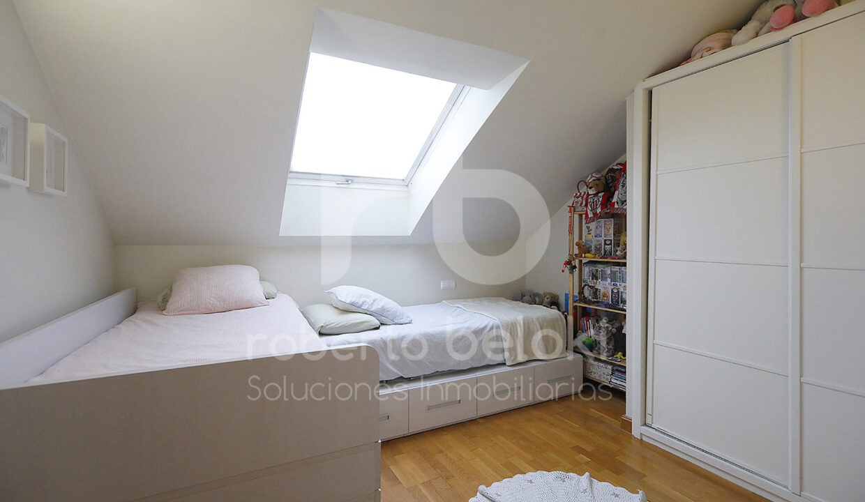 Roberto Beloki P2032 (29)-M