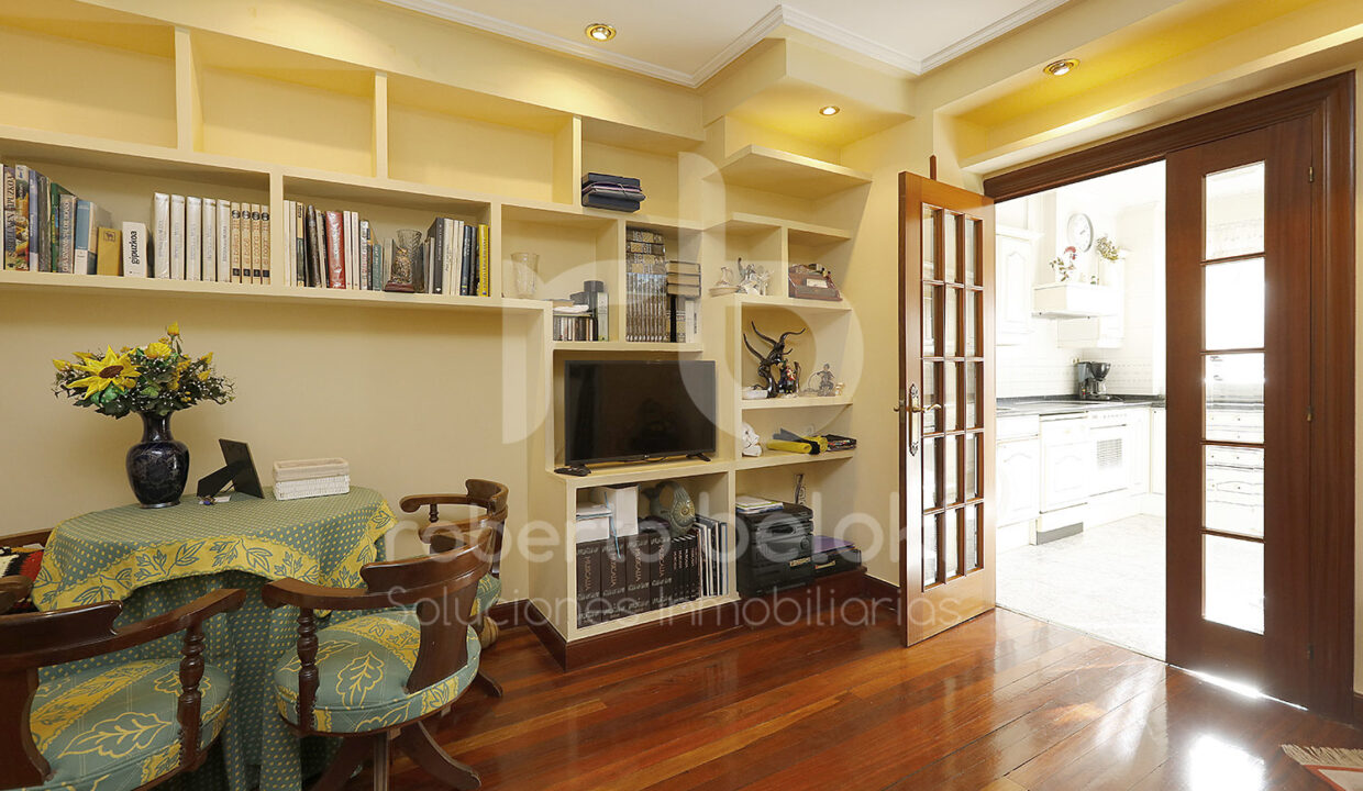 Roberto Beloki P2034 (12)-M