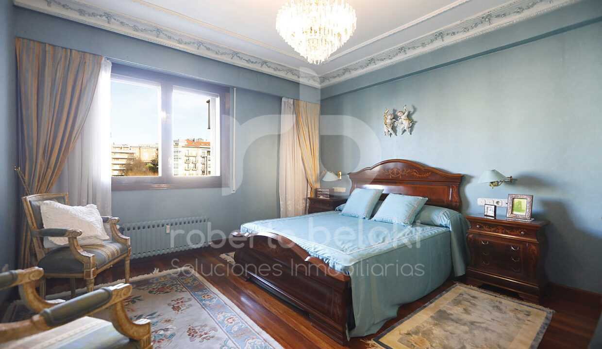 Roberto Beloki P2034 (19)-M