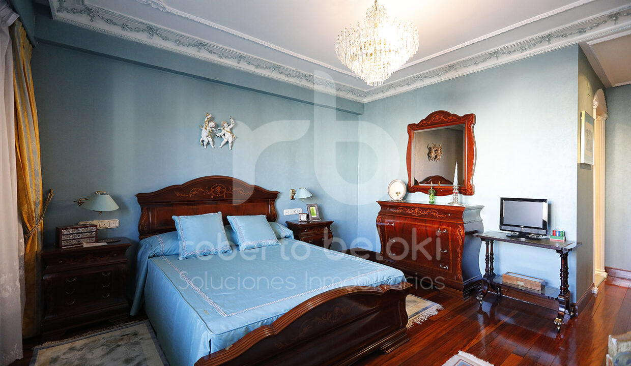 Roberto Beloki P2034 (21)-M