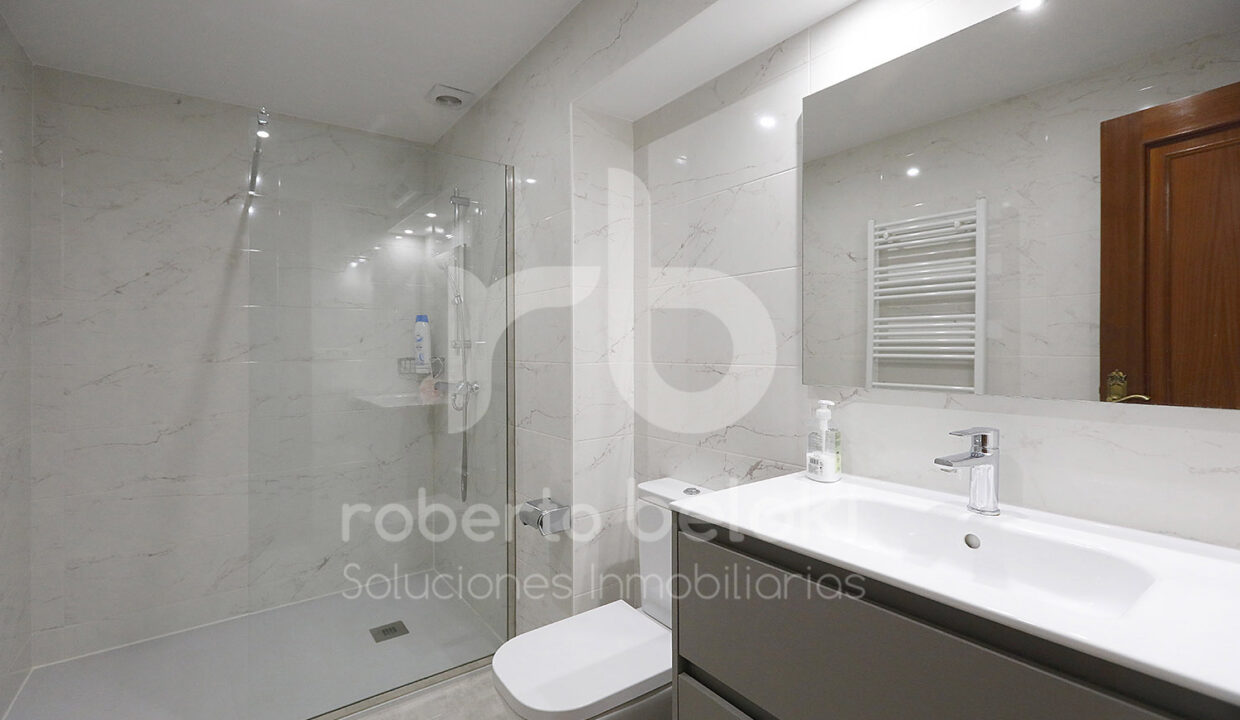 Roberto Beloki P2034 (33)-M