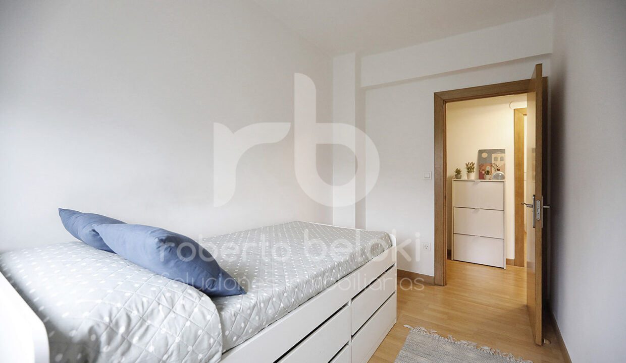 Roberto Beloki P2038 (20)-M