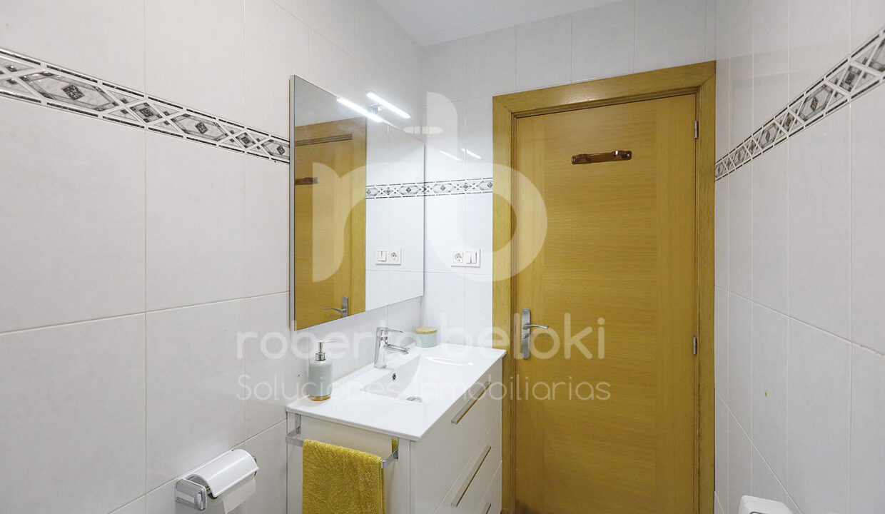 Roberto Beloki P2038 (24)-M