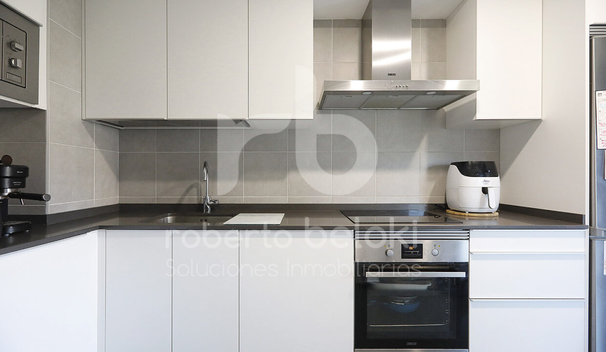 Roberto Beloki P2039 (11)-M