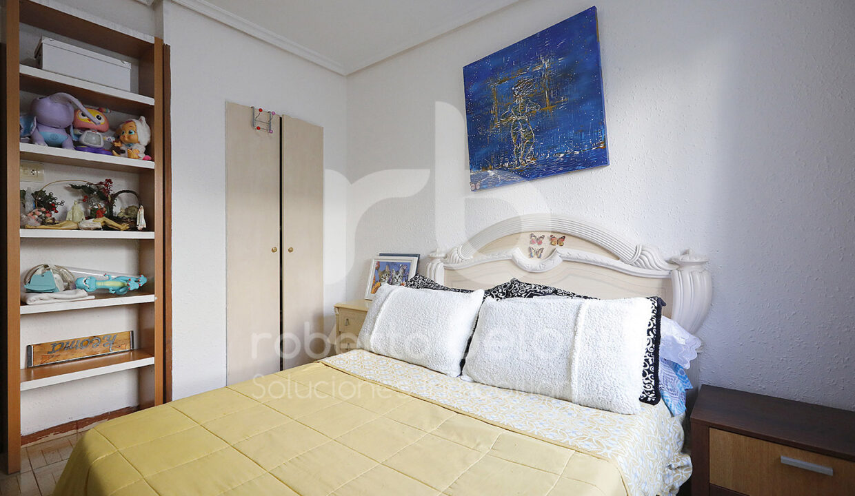 Roberto Beloki P2041 (17)-M