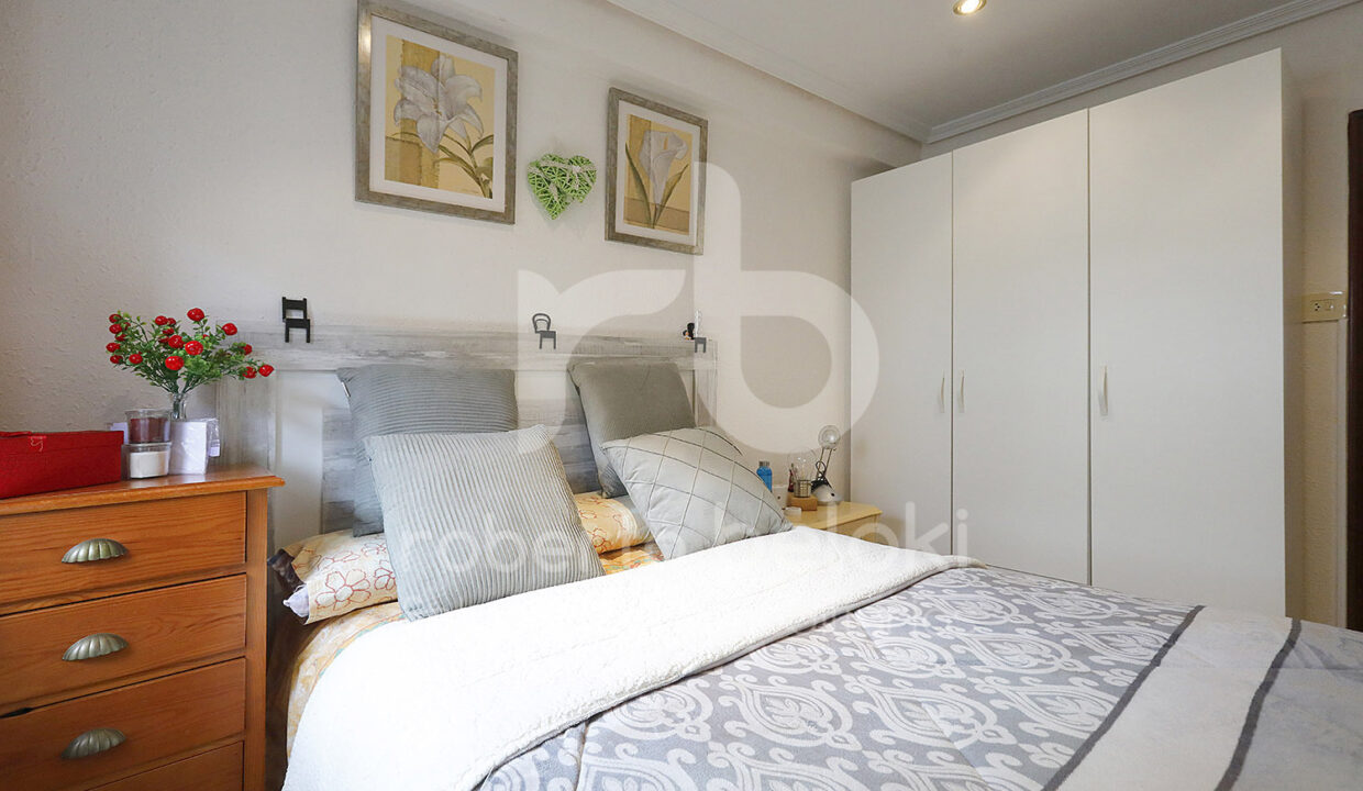 Roberto Beloki P2041 (21)-M