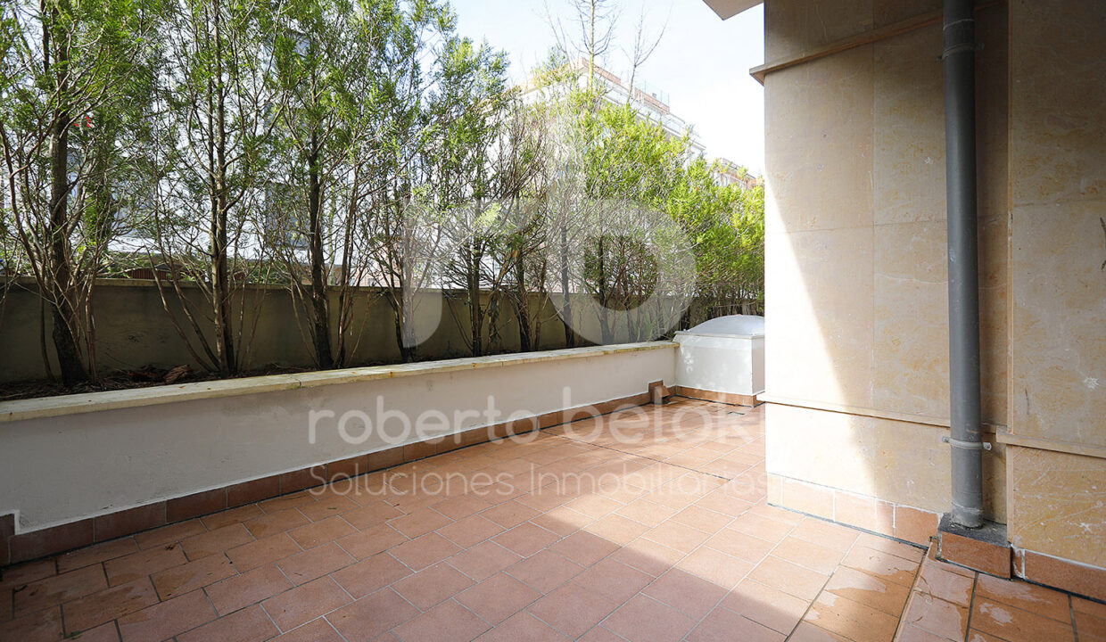 Roberto Beloki P2043 (10)-M