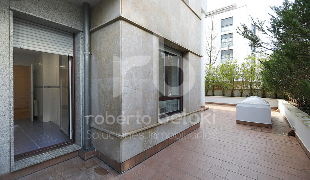 Roberto Beloki P2043 (11)-M