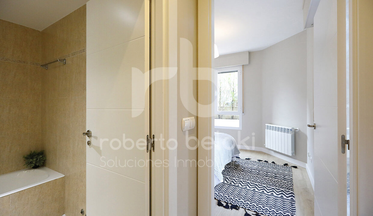 Roberto Beloki P2043 (26)-M