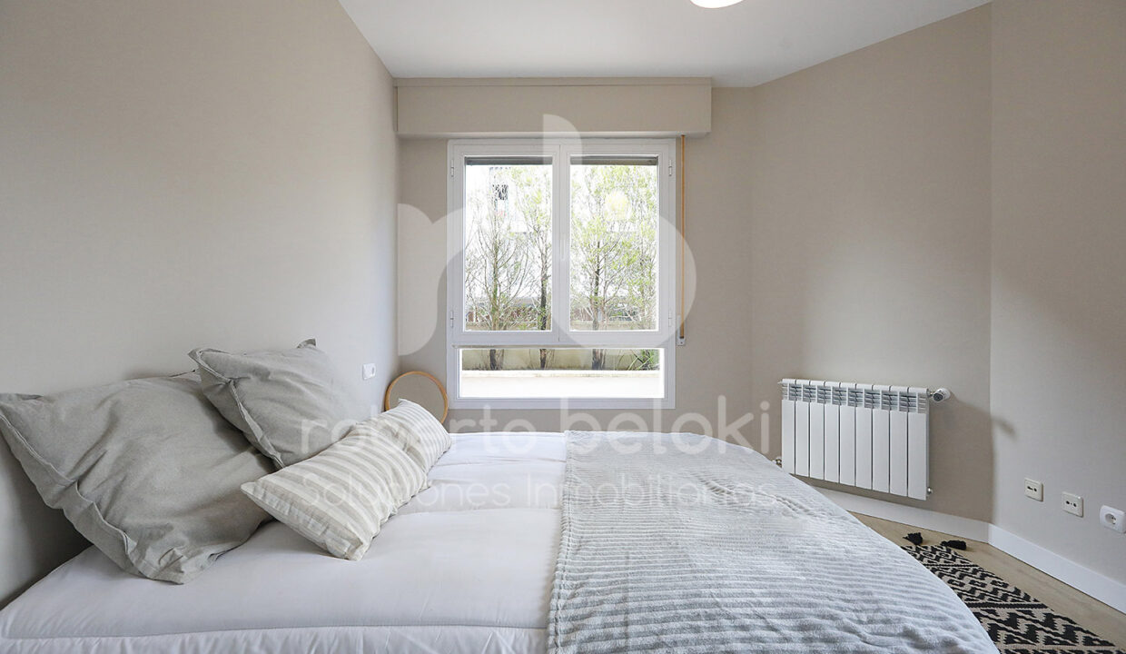 Roberto Beloki P2043 (28)-M