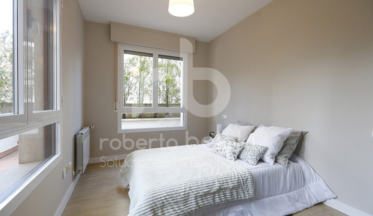 Roberto Beloki P2043 (35)-M