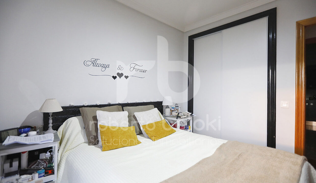 Roberto Beloki P2045 (11)-M