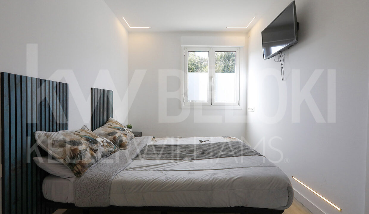 Roberto Beloki DP1793 (20)-M