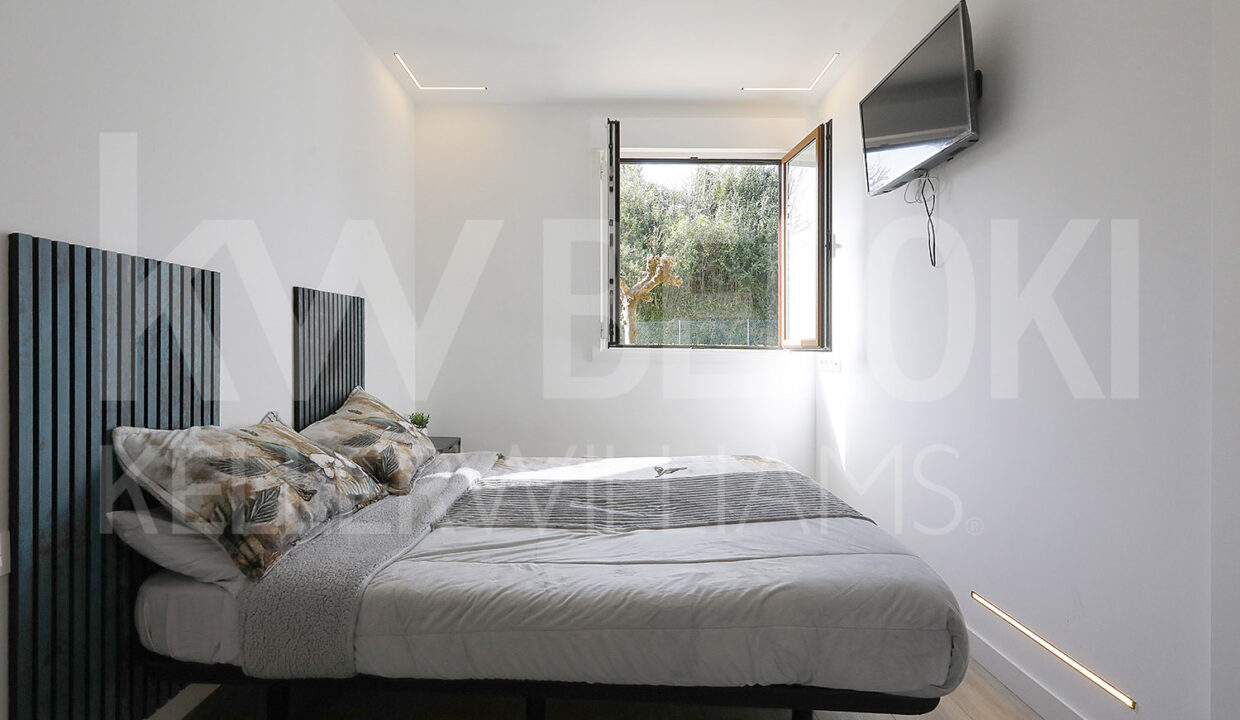 Roberto Beloki DP1793 (21)-M