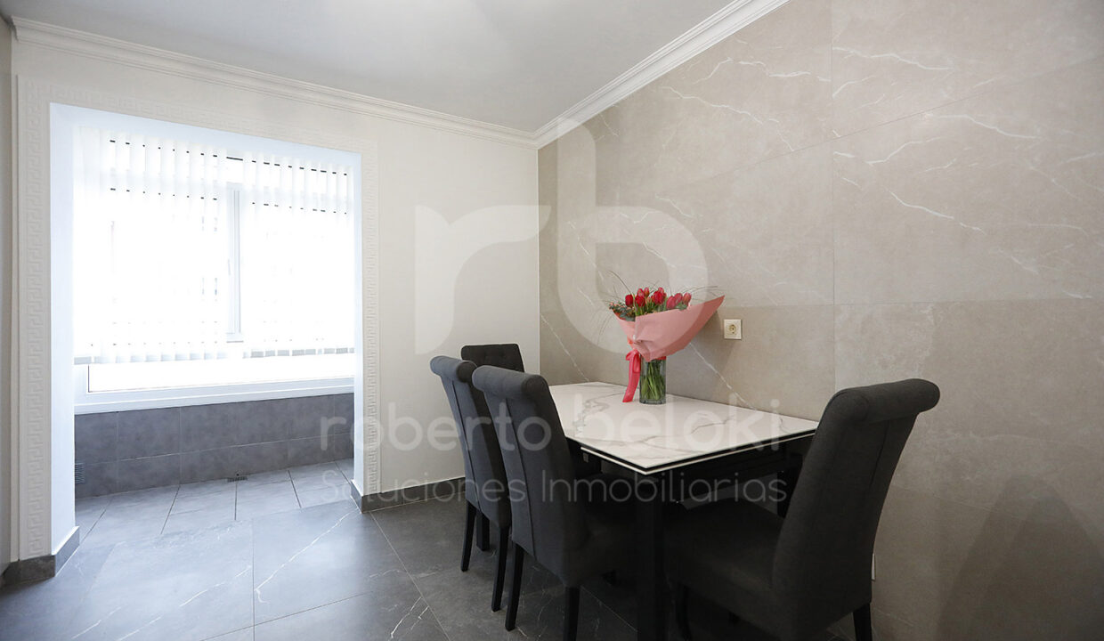 Roberto Beloki P2048 (13)M