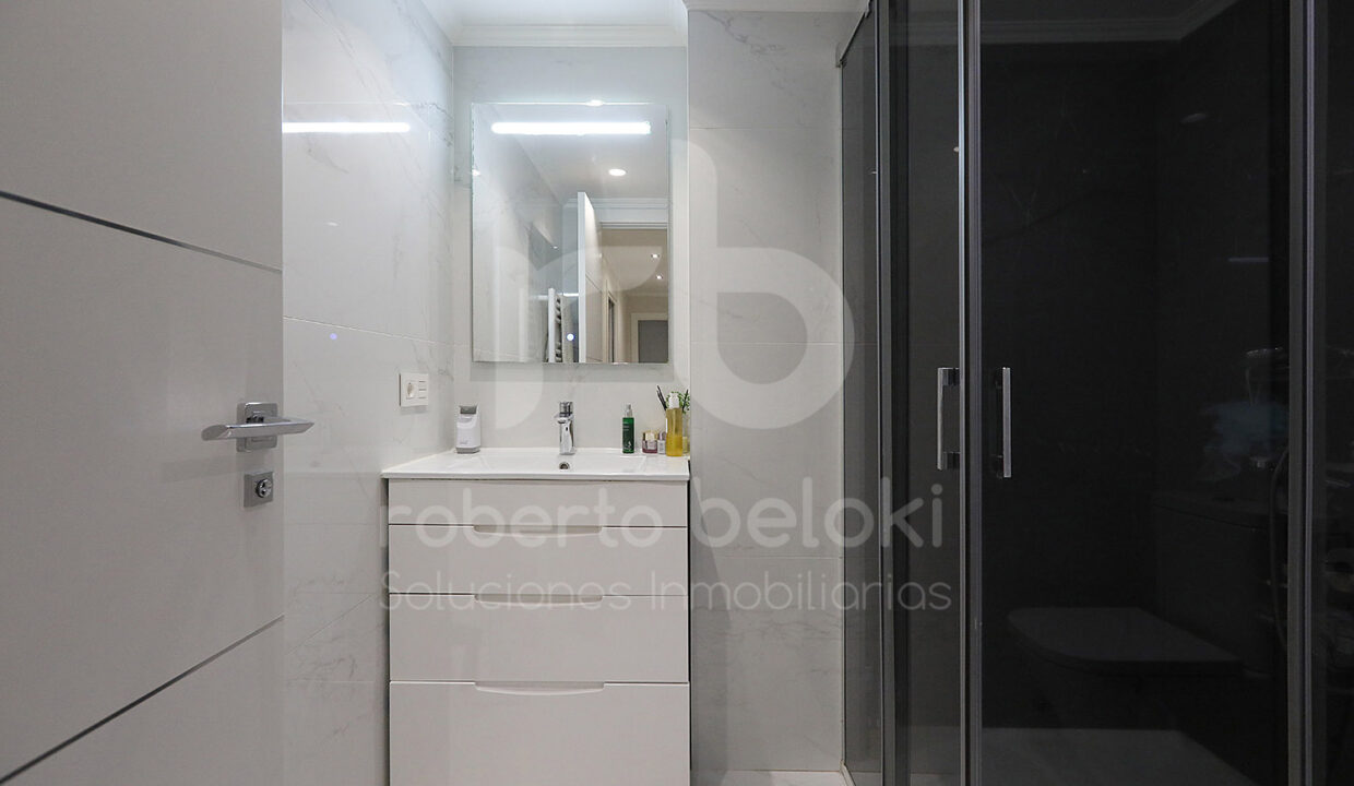 Roberto Beloki P2048 (24)M