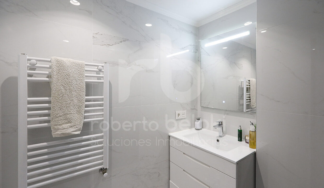 Roberto Beloki P2048 (26)M