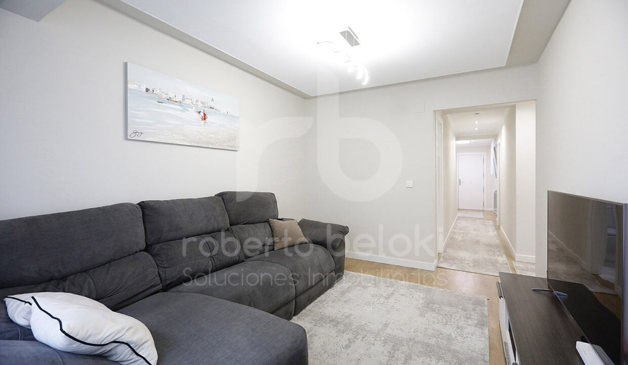 Roberto Beloki P2048 (7)M