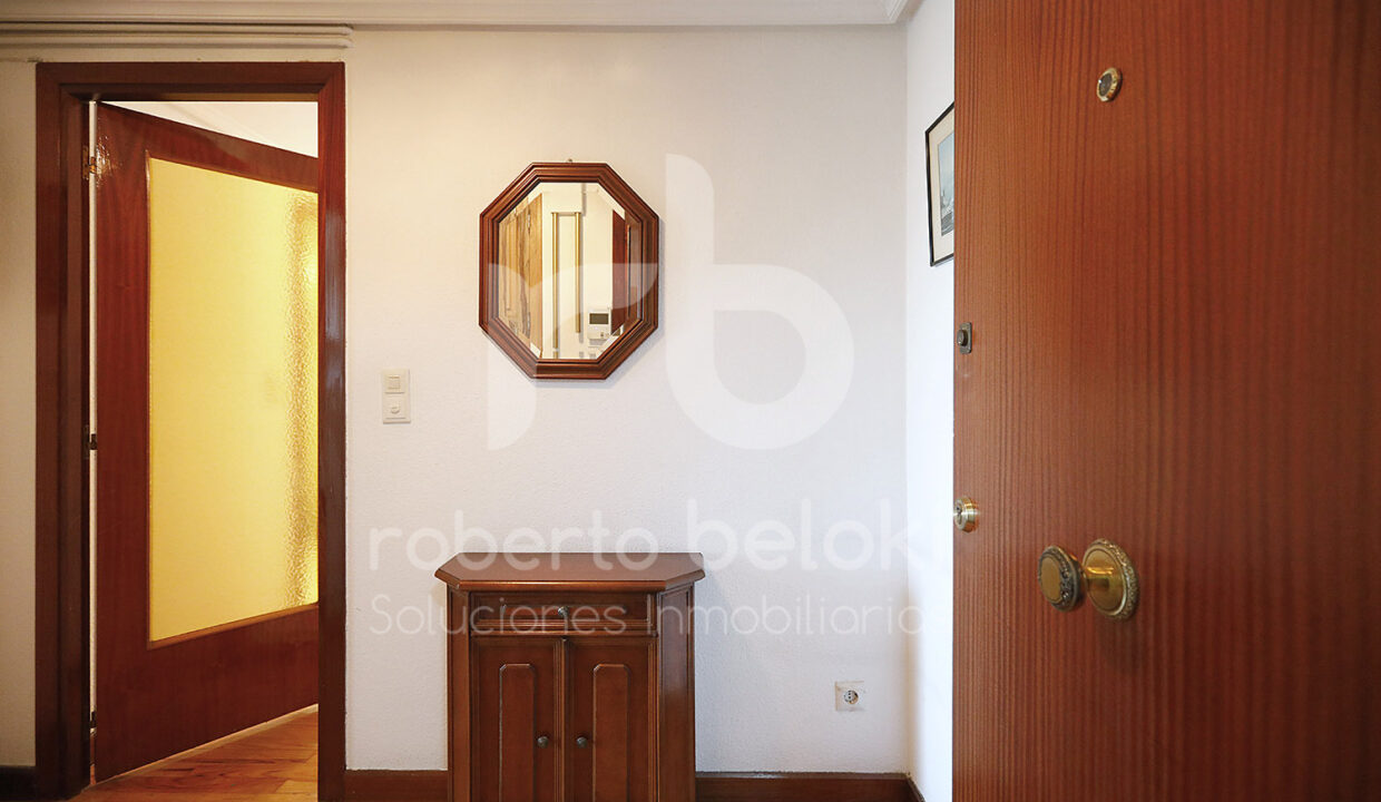 Roberto Beloki P2049 (1)-M