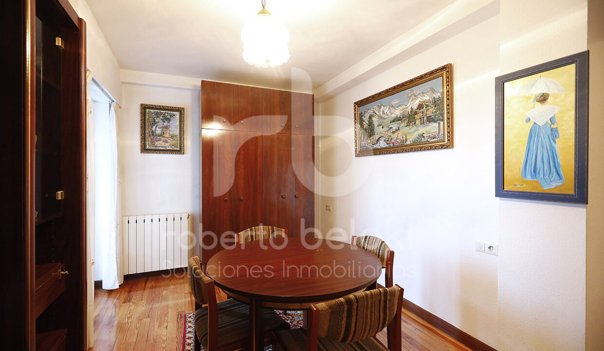 Roberto Beloki P2049 (18)-M