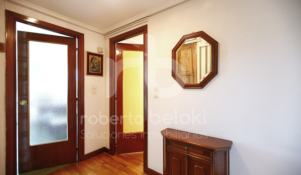 Roberto Beloki P2049 (2)-M