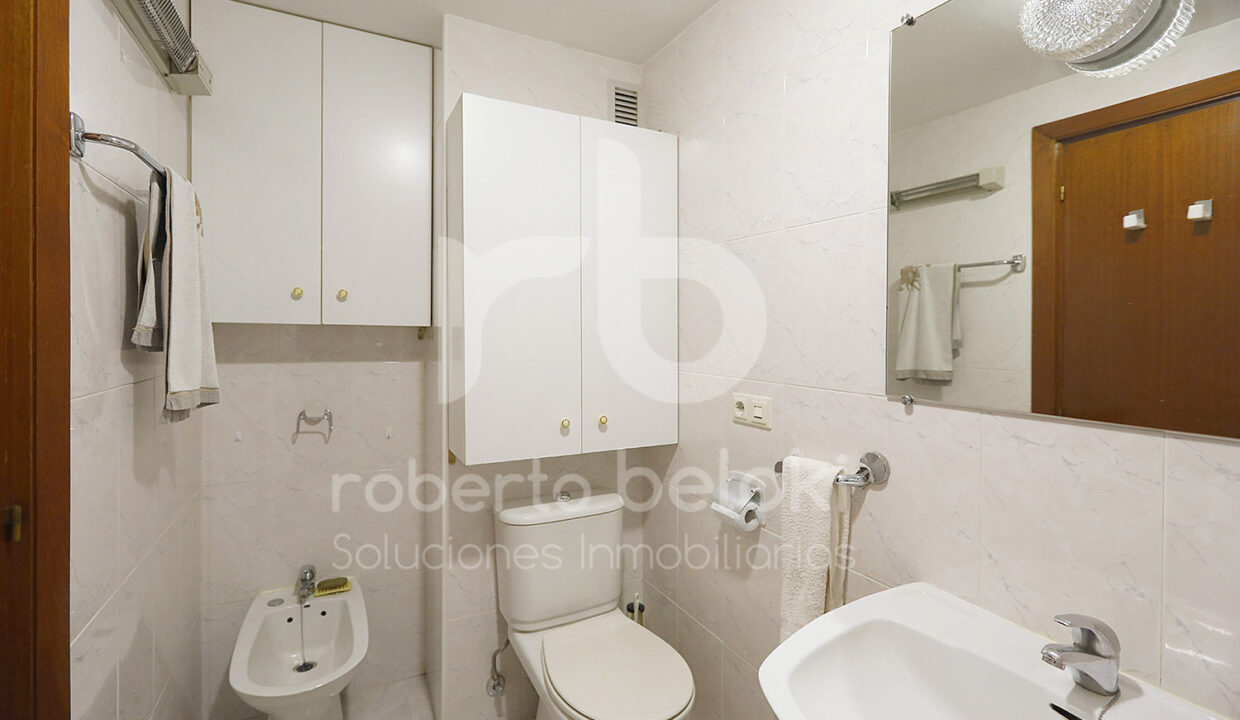 Roberto Beloki P2049 (24)-M