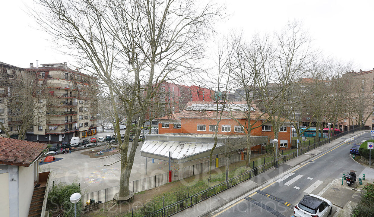 Roberto Beoki P2047 (16)-M